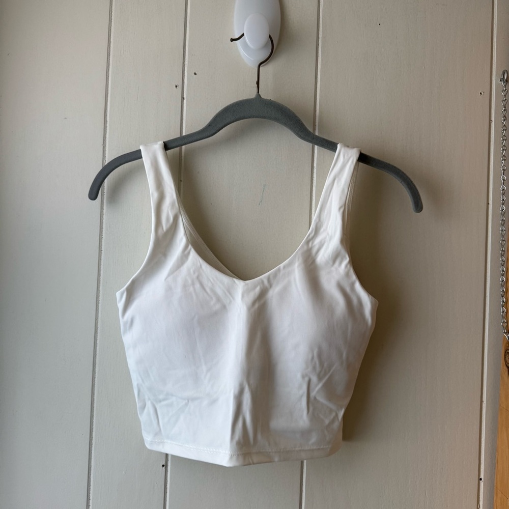 HALARA White Active Athletic Padded Women’s size Medium Sports Bra - Picture 2 of 6